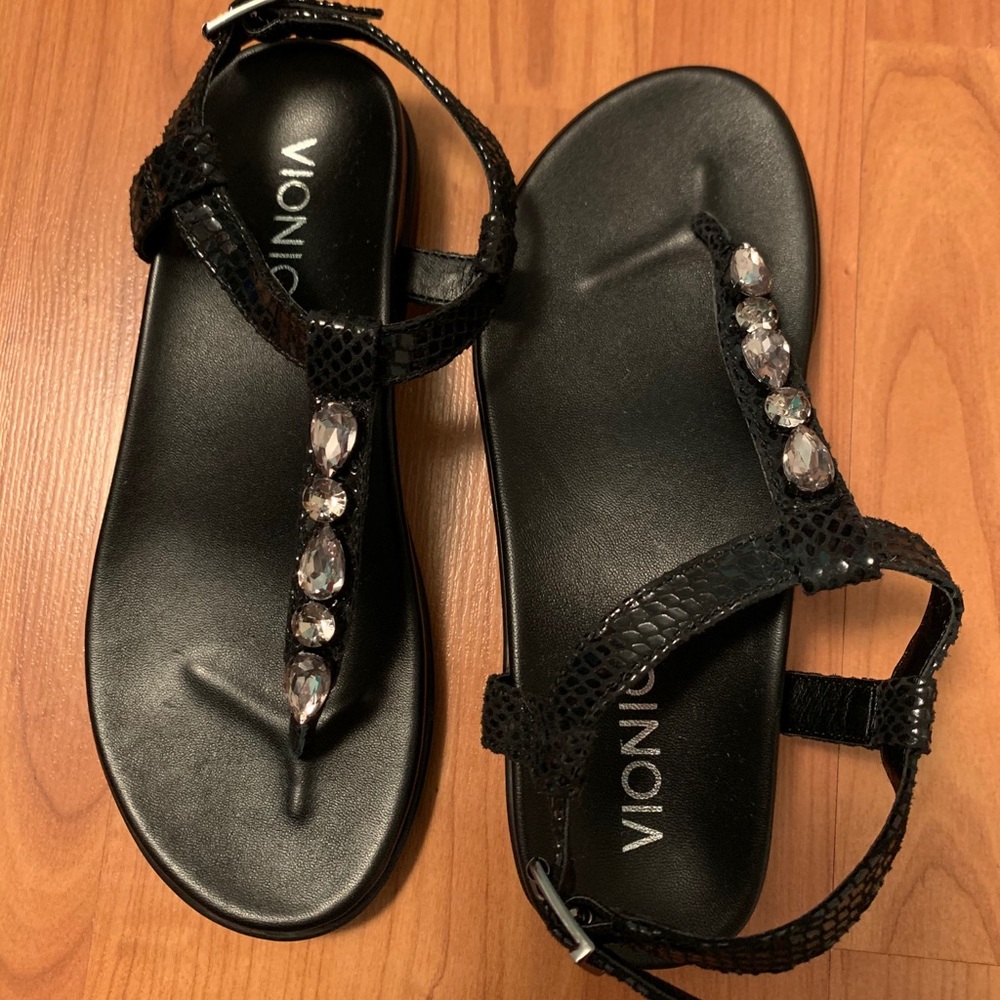 New Dressy Vionic Sandals